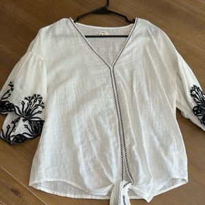 Women’s blouse